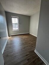 54 Maple Ave in Hartford, CT - Building Photo - Building Photo