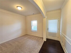 1043 Blind Brook Cir in Hoschton, GA - Building Photo - Building Photo
