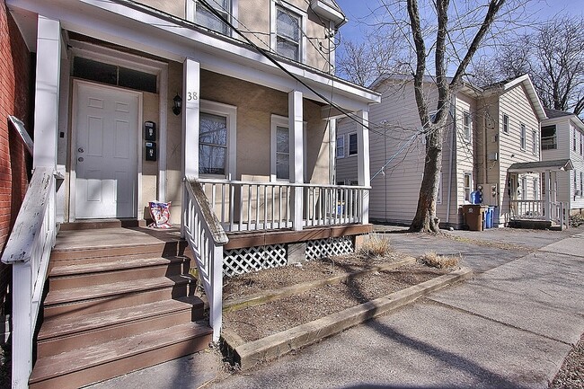 38 Furnace St in Kingston, NY - Building Photo - Building Photo