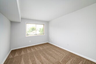 Parke Cheverly in Hyattsville, MD - Foto de edificio - Interior Photo