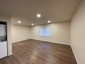 1107 E Willard St in Urbana, IL - Building Photo - Building Photo