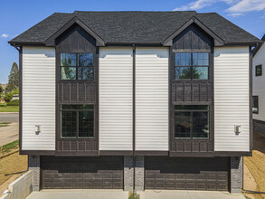 Sable View Townhomes in Aurora, CO - Building Photo - Building Photo