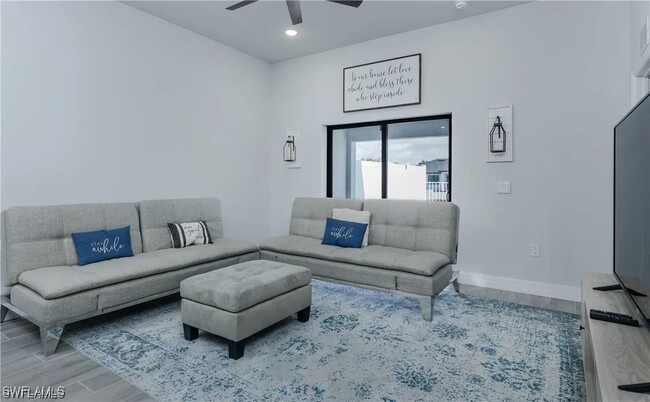 335 SW 47th Terrace in Cape Coral, FL - Building Photo - Building Photo