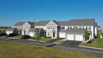 Jerome Grand in Plain City, OH - Building Photo