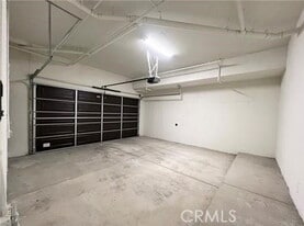 328 E Live Oak St in San Gabriel, CA - Building Photo