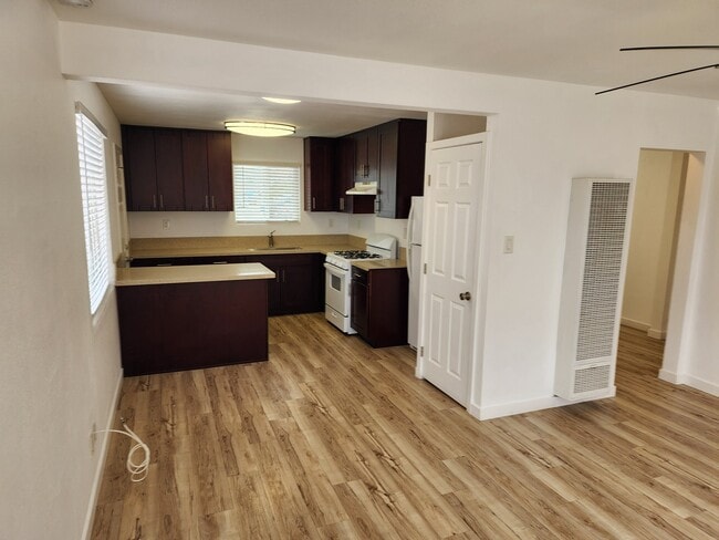 6738 Tait St, Unit 6738