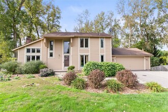 31 Misty Pine Rd in Fairport, NY - Building Photo - Building Photo