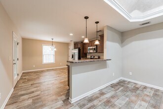 6208 Mimosa Gardens Dr in Tuscaloosa, AL - Building Photo - Building Photo