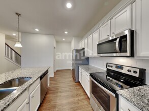 5310 Lake Maxwell Dr in Nashville, TN - Building Photo - Building Photo