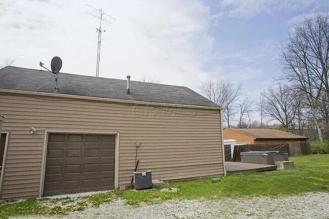 property at 3888 Agler Rd