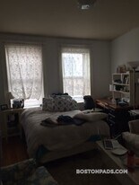 137 Park Dr, Unit 39 in Boston, MA - Building Photo