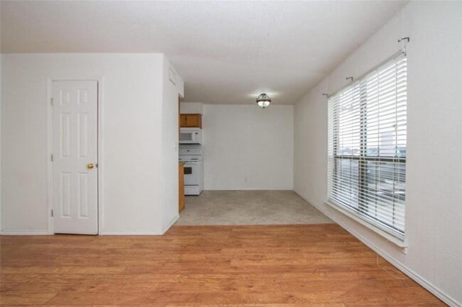 2619 FM 879 in Waxahachie, TX - Building Photo - Building Photo