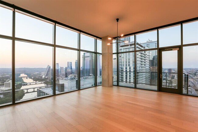 700 River St in Austin, TX - Building Photo - Building Photo