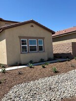 30601 Corte Hermoso in Winchester, CA - Building Photo