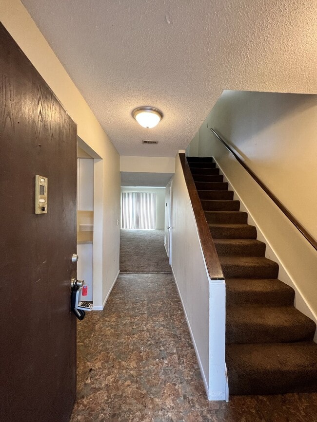 property at 901 Olmstead Dr