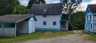 51 Doyle Ln, Unit 1 in South Royalton, VT - Building Photo