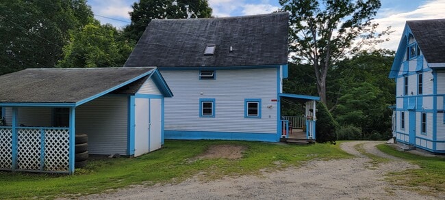 51 Doyle Ln, Unit 1