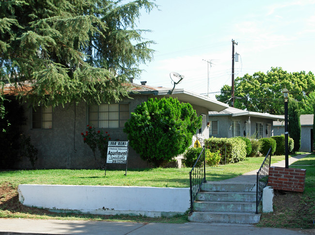 3257 E Normal Ave in Fresno, CA - Building Photo - Building Photo