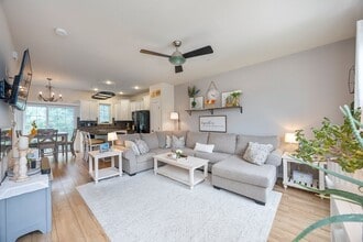 1133 Coulbourn Cor in Glen Burnie, MD - Building Photo - Building Photo