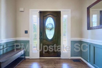 430 Rosehaven Way in Greer, SC - Building Photo - Building Photo