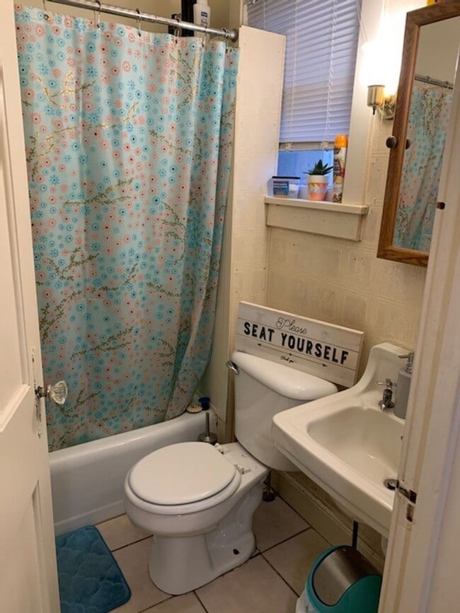 605 Gray St in Eau Claire, WI - Building Photo - Building Photo