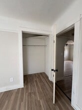 1210 Orchard St in Hutchinson, KS - Building Photo - Building Photo