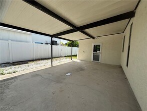 12743 Brewster Dr in Ft. Myers, FL - Building Photo - Building Photo