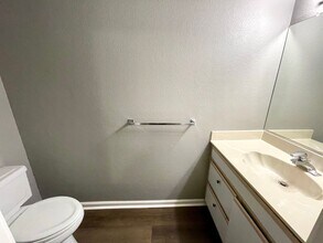 3448 Sunriver Rd in Bullhead City, AZ - Building Photo - Building Photo