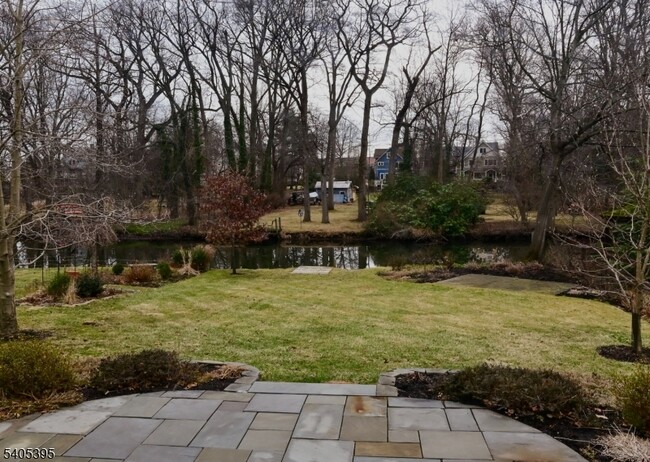 12 Central Ave in Cranford, NJ - Building Photo - Building Photo