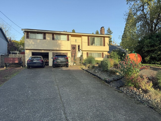 property at 15820 SE Harold Ave