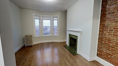 17 Linden St, Unit 3 in Boston, MA - Building Photo - Building Photo