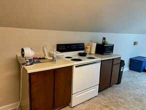 3204 Busch St, Unit 3214 in Butte, MT - Foto de edificio - Building Photo