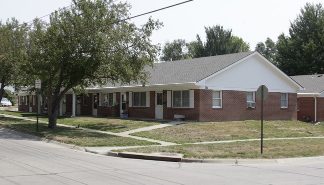 309-311 Hazel St in Glenwood, IA - Building Photo - Building Photo