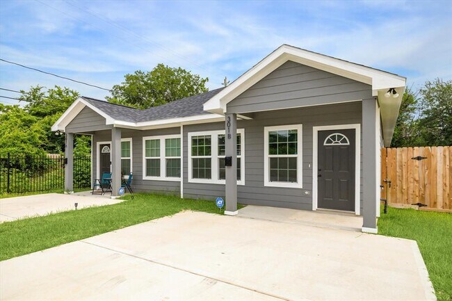 property at 301 Owens St