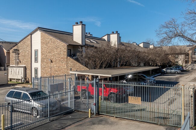 Cedarmont Apartments