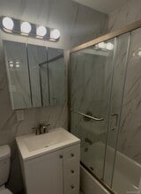 55 Austin Pl in Staten Island, NY - Building Photo - Building Photo