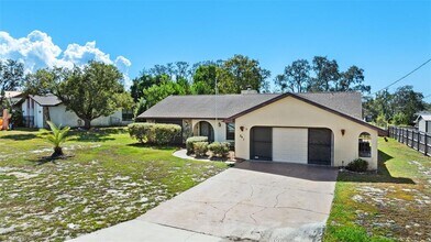 241 Dartmouth Ave in Spring Hill, FL - Building Photo - Building Photo