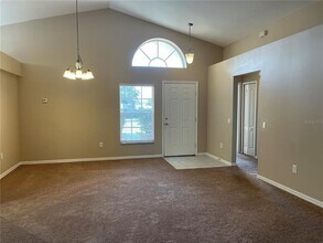 1930 Grenville Ct in Zephyrhills, FL - Building Photo - Building Photo