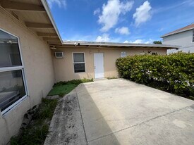 901 8th St in West Palm Beach, FL - Building Photo