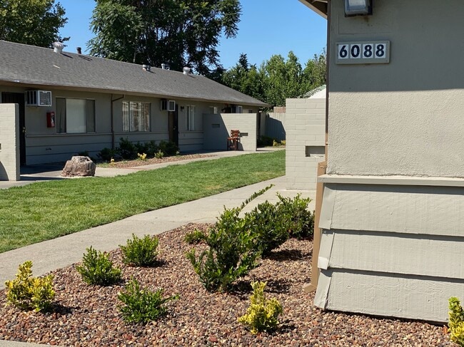 Shasta Glen Apartments