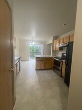 6158 S Cushman Ave in Tacoma, WA - Building Photo - Building Photo