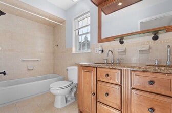 25 Christine St in Elizabeth, NJ - Foto de edificio - Building Photo