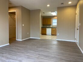 172 Humanity Ln in Branson, MO - Building Photo