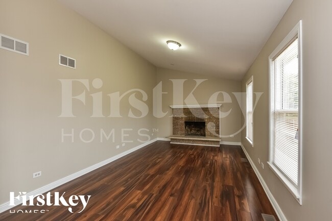 1410 Wood Duck Ln, Unit 617 in Plainfield, IL - Building Photo - Building Photo