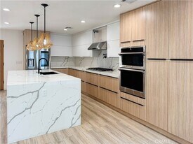 22539 Dolorosa St in Los Angeles, CA - Building Photo