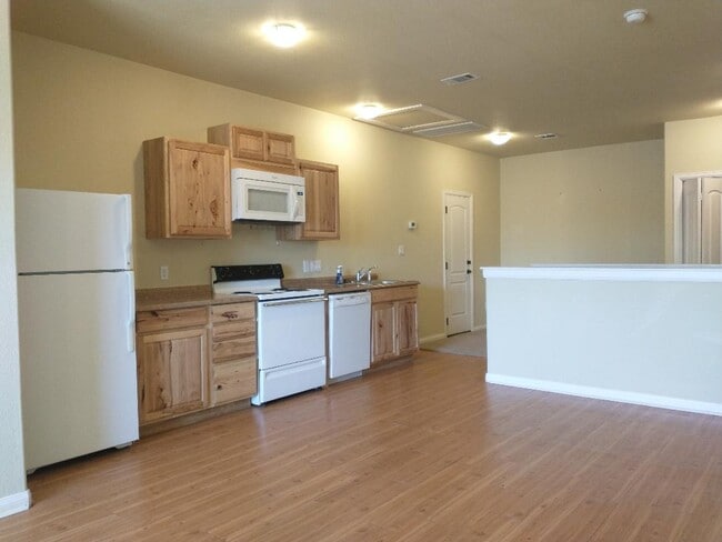 16219 Oxbow Trl, Unit Apartment for rent in Buda, TX - Building Photo - Building Photo