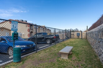 Bella Vista Place Apartments in El Paso, TX - Building Photo - Building Photo