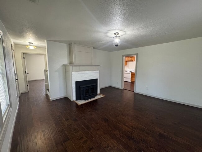 174 Telford School Rd in Telford, TN - Building Photo - Building Photo