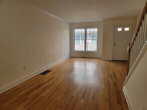 85 Camp Ave in Stamford, CT - Building Photo - Building Photo
