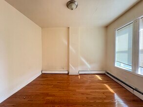 398 Rose Ave, Unit 5 in Jersey City, NJ - Building Photo - Building Photo